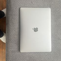 2020 MacBook Air, 13.3 ‘’