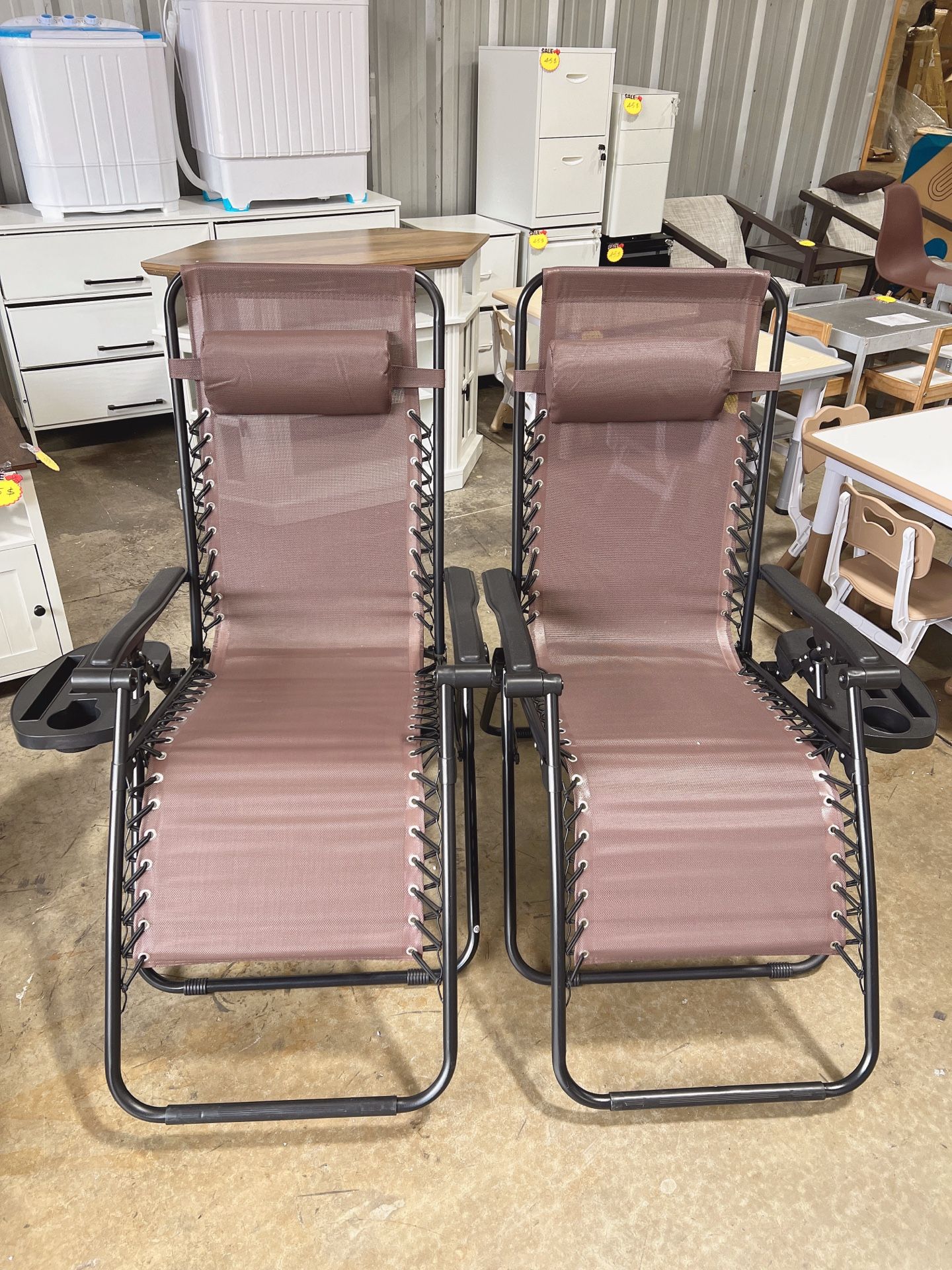 Ergonomic Weather Resistant Zero Gravity Chairs with Detachable Tray (Brown) 85$