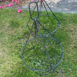 Heavy Duty Hanging Metal Baskets Pair 
