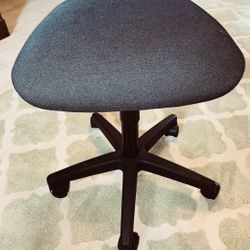 CUSHIONED SWIVEL HIGH LOW DESK or OFFICE 5 COASTER WHEELS on STEEL POST OPEN BOX UNUSED TAGS ATTACHED ! BLACK SCOTCH GUARDED FABRIC  