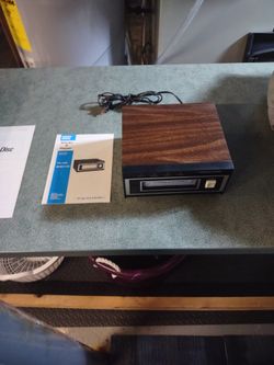 Vintage Realistic 8 Track Player