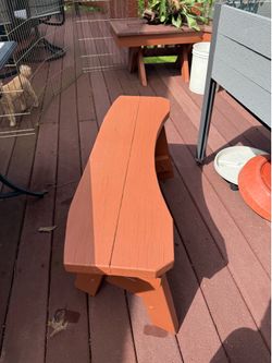 Outdoor picnic benches