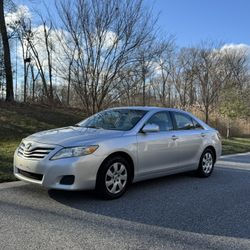 2010 Toyota Camry LE