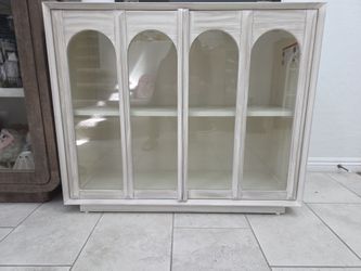 White Cabinet
