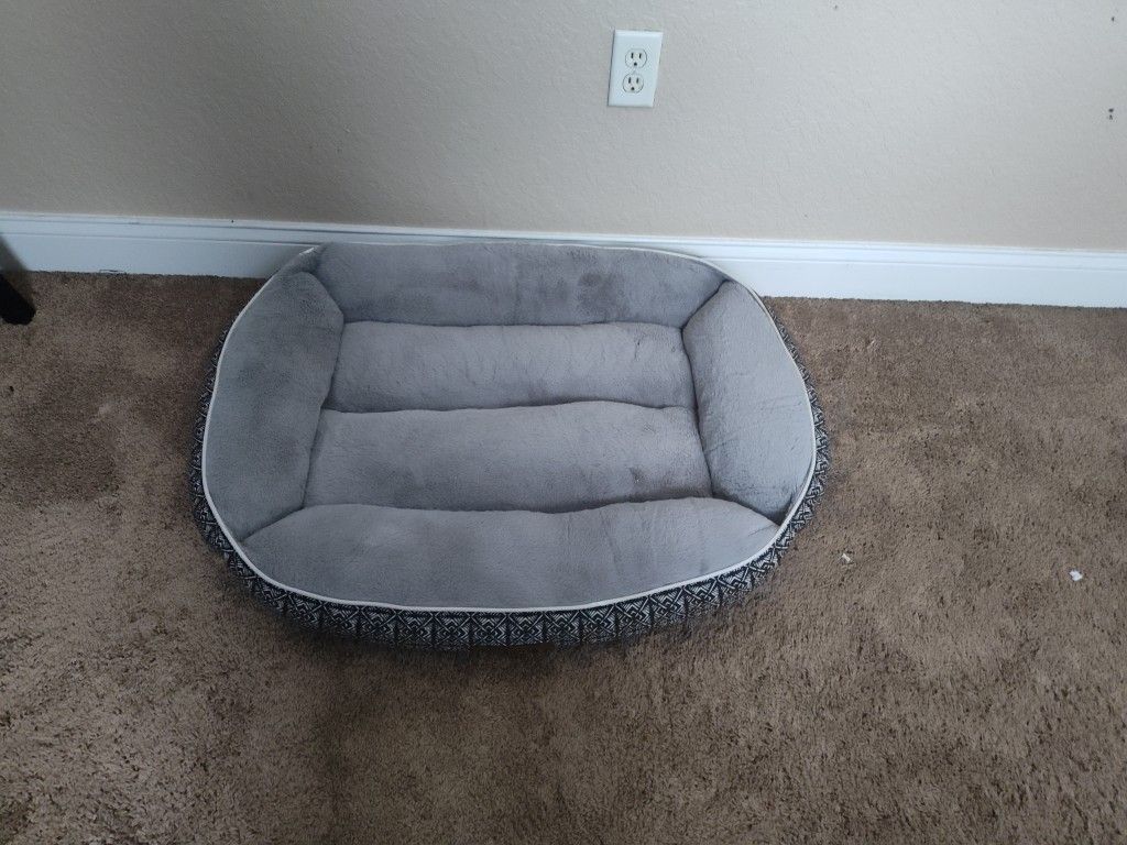 Large Dog Bed