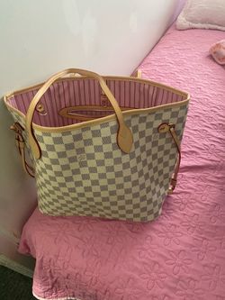 LV Bag With Pink Interior