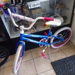BMX For Girls Used In Good Condition. Only $60