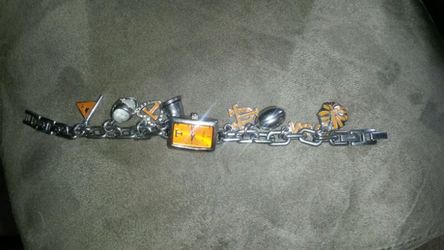 U T TEXAS FOSSIL WATCH CHARM BRACELET