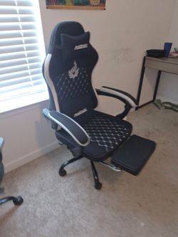 New gaming chair