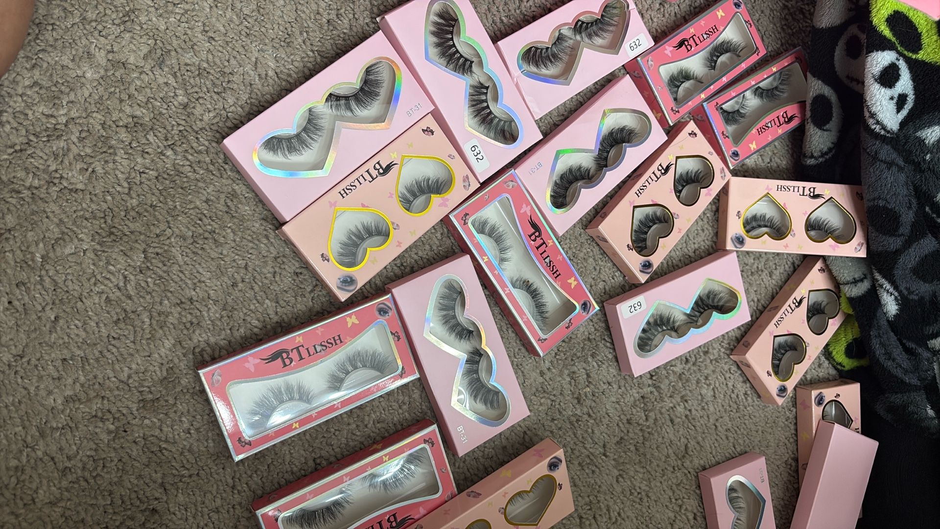 lashes