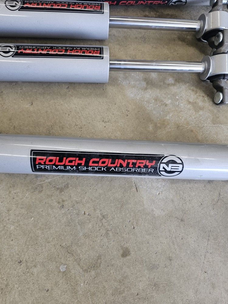 Rough Country Shocks Chevy, Gmc