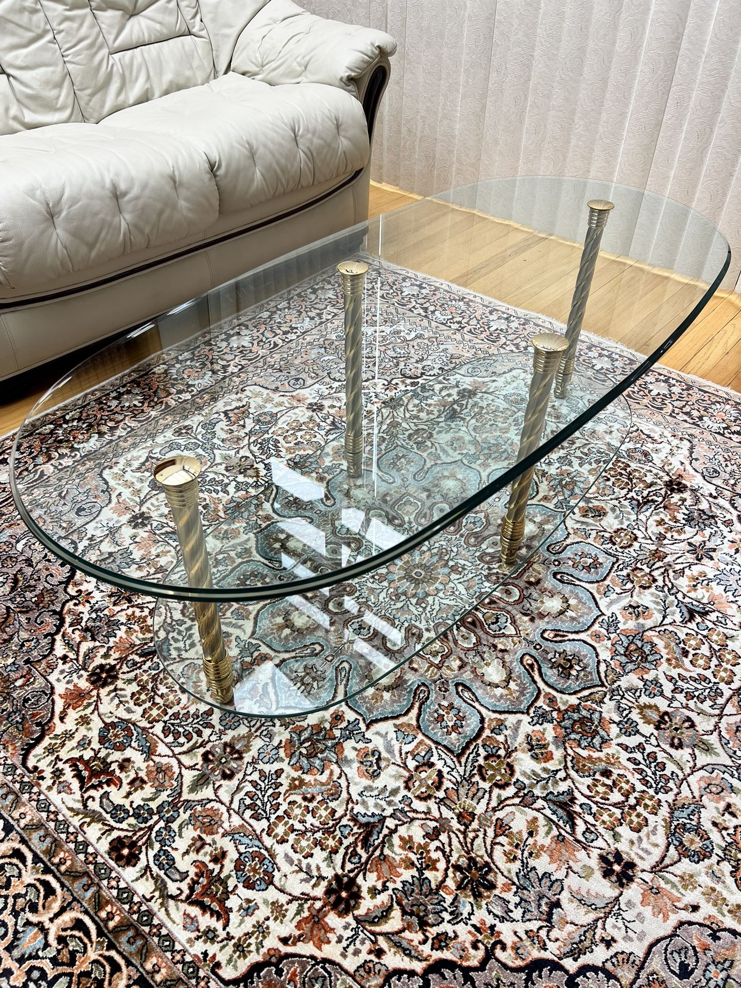 Coffee Table Brass And glass Excellent Condition