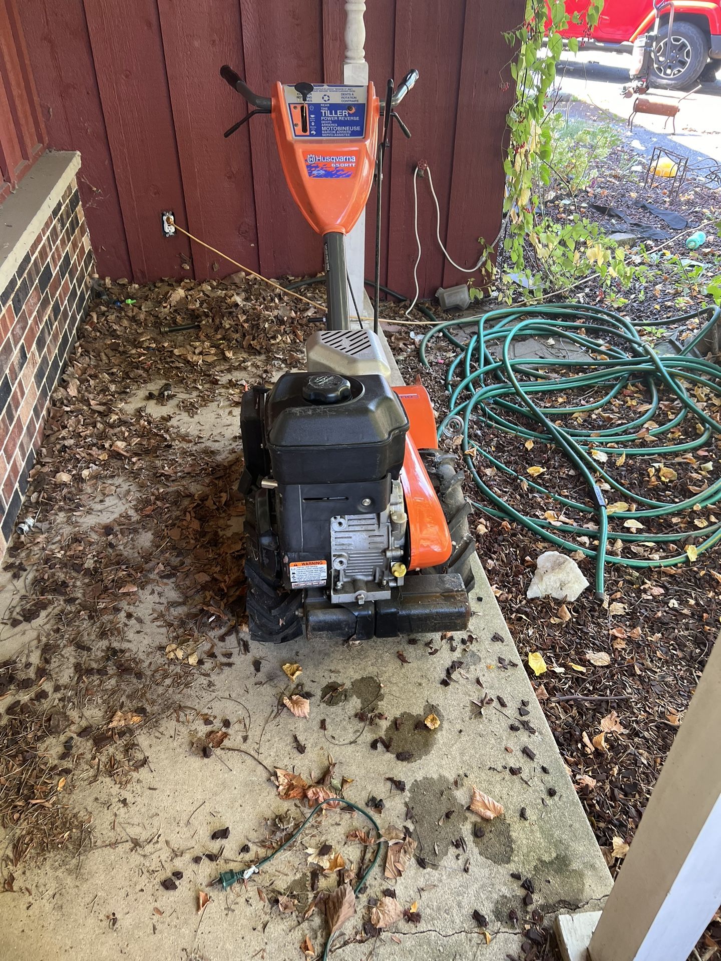 Husqvarna Tiller 