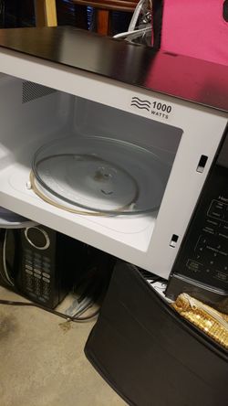 2 microwaves for sell like new make offer
