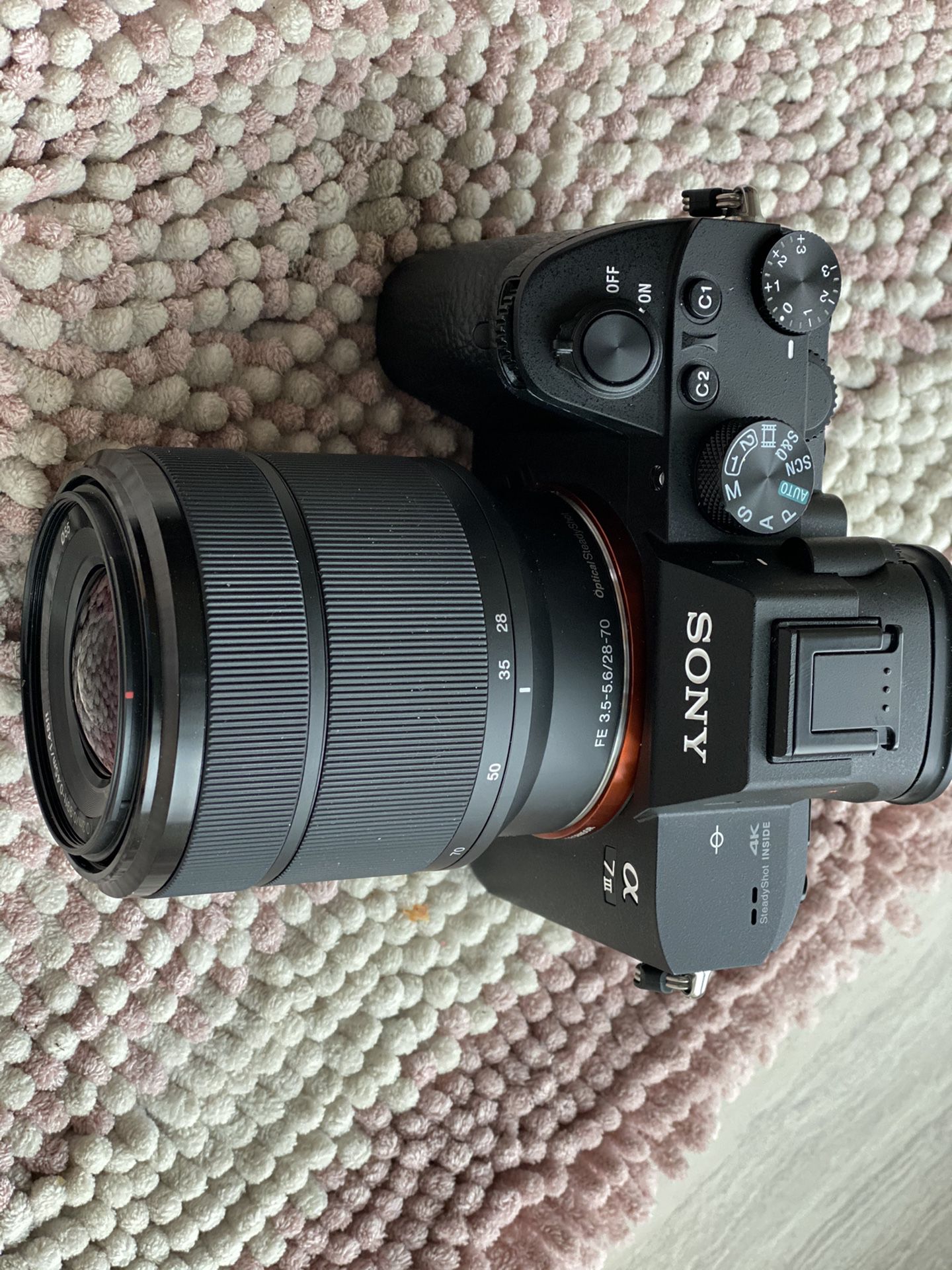 Sony FE 3.5-5.6/28-70mm lens kit