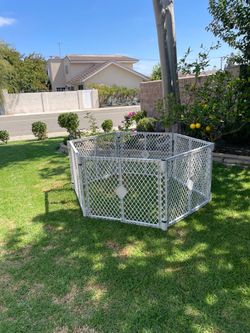 Baby or pet playpen