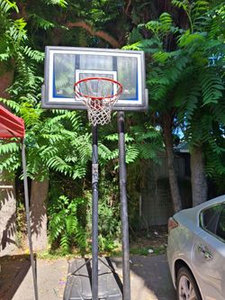 Basketball  hoop