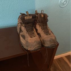 Columbia Hiking Shoes