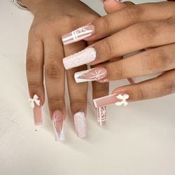 Nails 