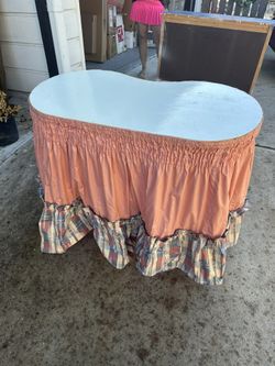 Vintage Makeup Vanity