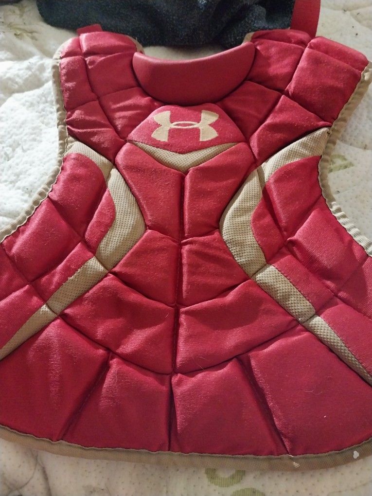 Under Armor Youth Chest Protector
