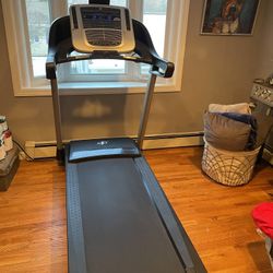 Nordick Track C700 Treadmill