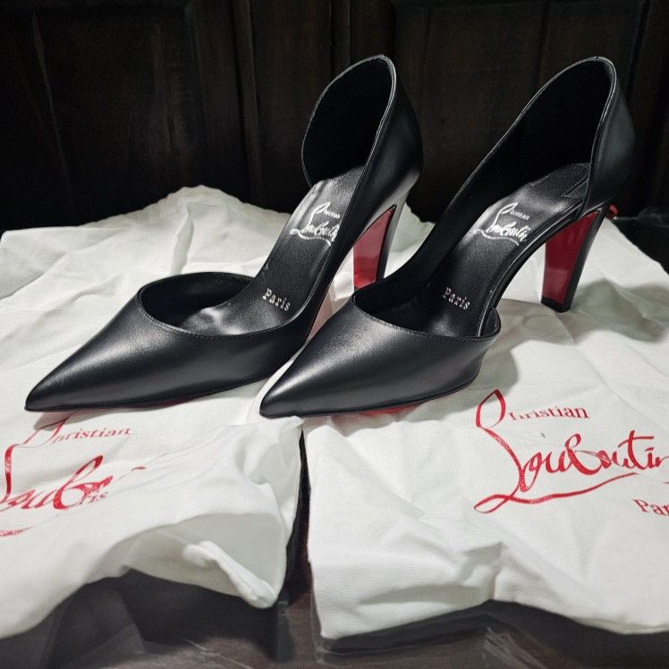 Christian Louboutin Heels Size 36