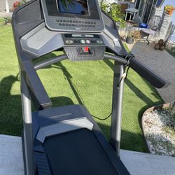 Treadmill 
