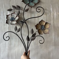 Wall Art Floral Display 