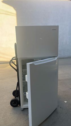 Frigidaire Refrigerator