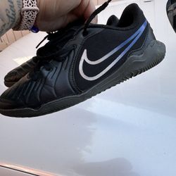 Kids Nike Indoor Soccer Shoes 