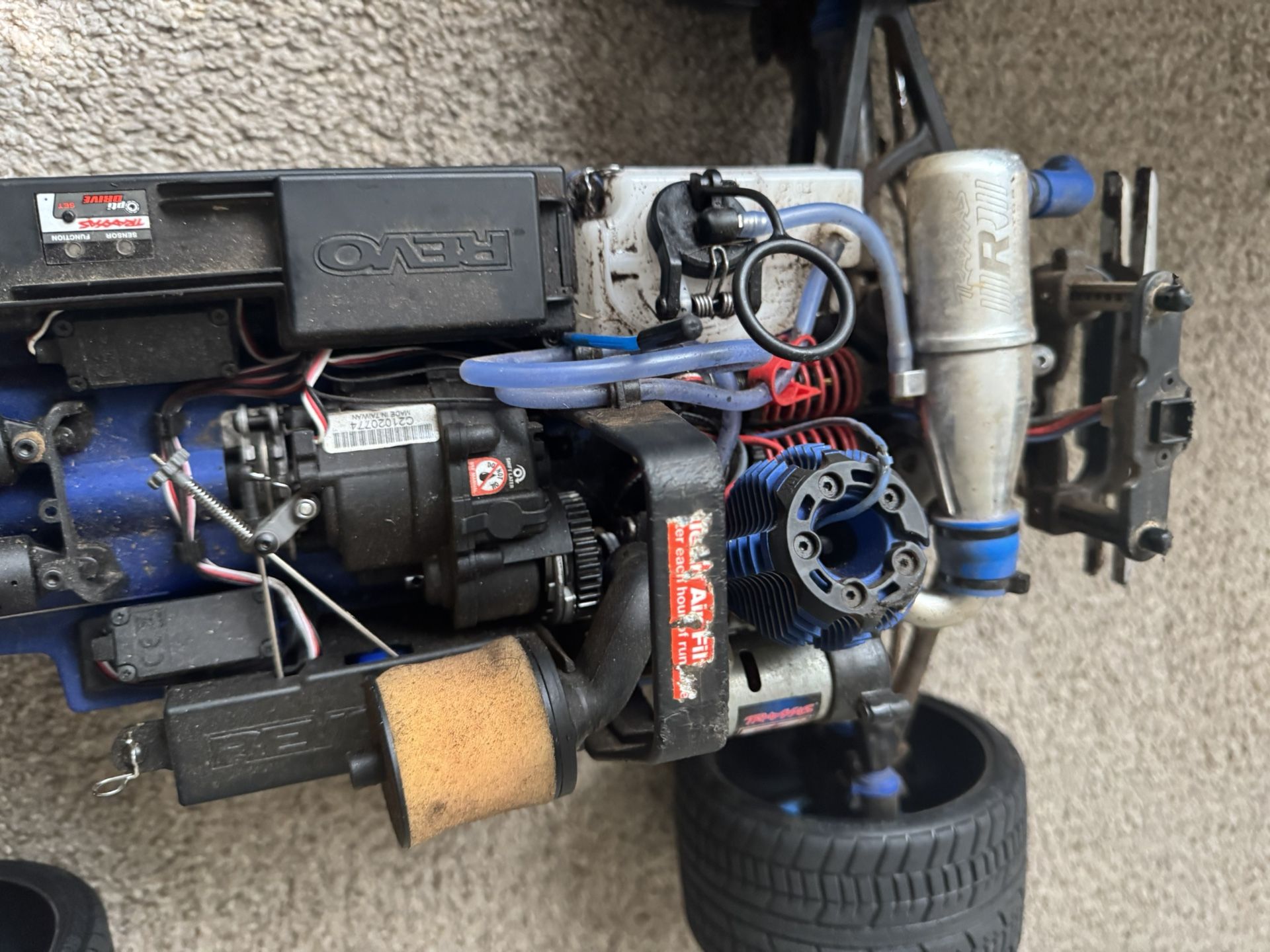 Traxxas Revo 3.3