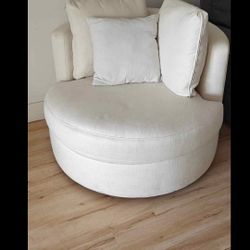 Pottery Barn Balboa Swivel Chair (360 Deg)