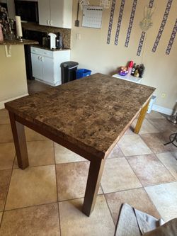 Dining room table