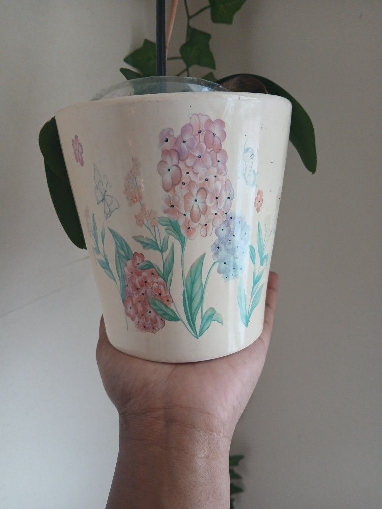 Ceramic Pot