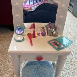 18” Doll Vanity with Makeup And Accessories 