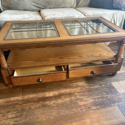 Glass pane coffee table