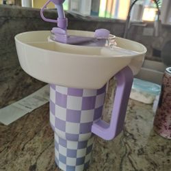 New SNACK TRAYS FOR YOUR TUMBLER. NOT just For Stanley! I Don't Have One, And It Fits Perfectly On Mine. I Have A LOT Of These. Perfect To Have 