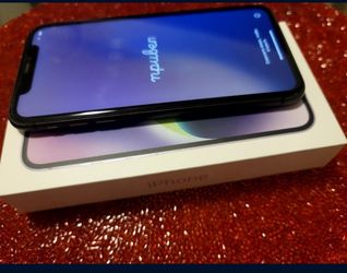 Unlocked iPhone 11 / 64GB Blck