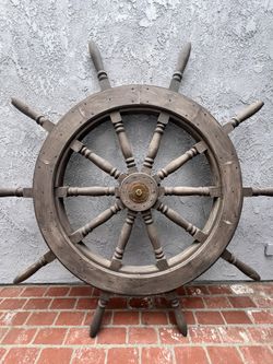 ⚓️ Solid Mahogany Ship Wheel – 7 Feet Diameter – Nautical Statement Piece