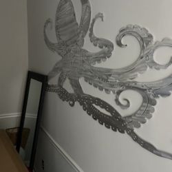 Large copper octopus