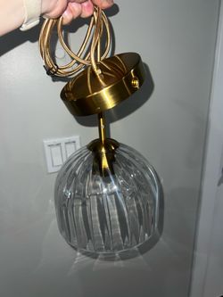 Glass pendant light