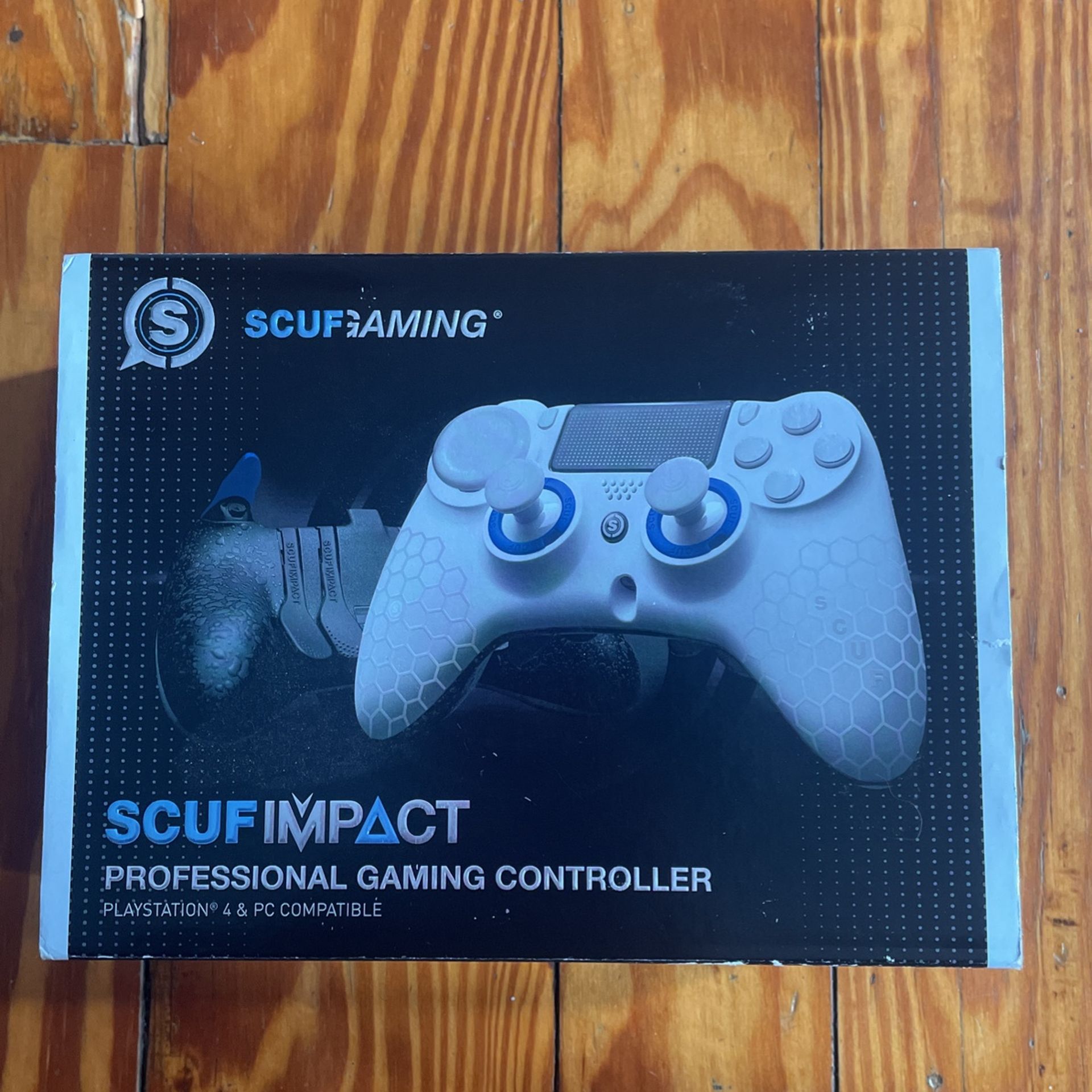 SCUF IMPACT - Gaming Controller for PS4 and PC 