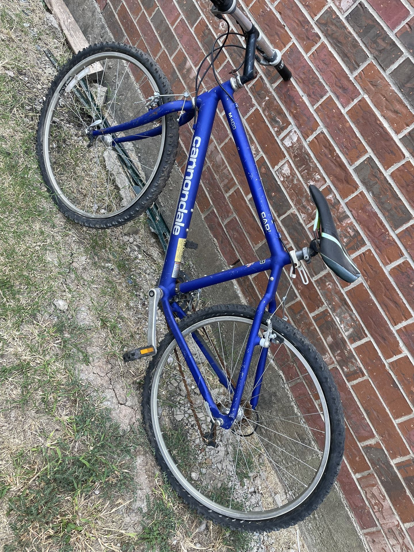 Cannondale Mountain Bike