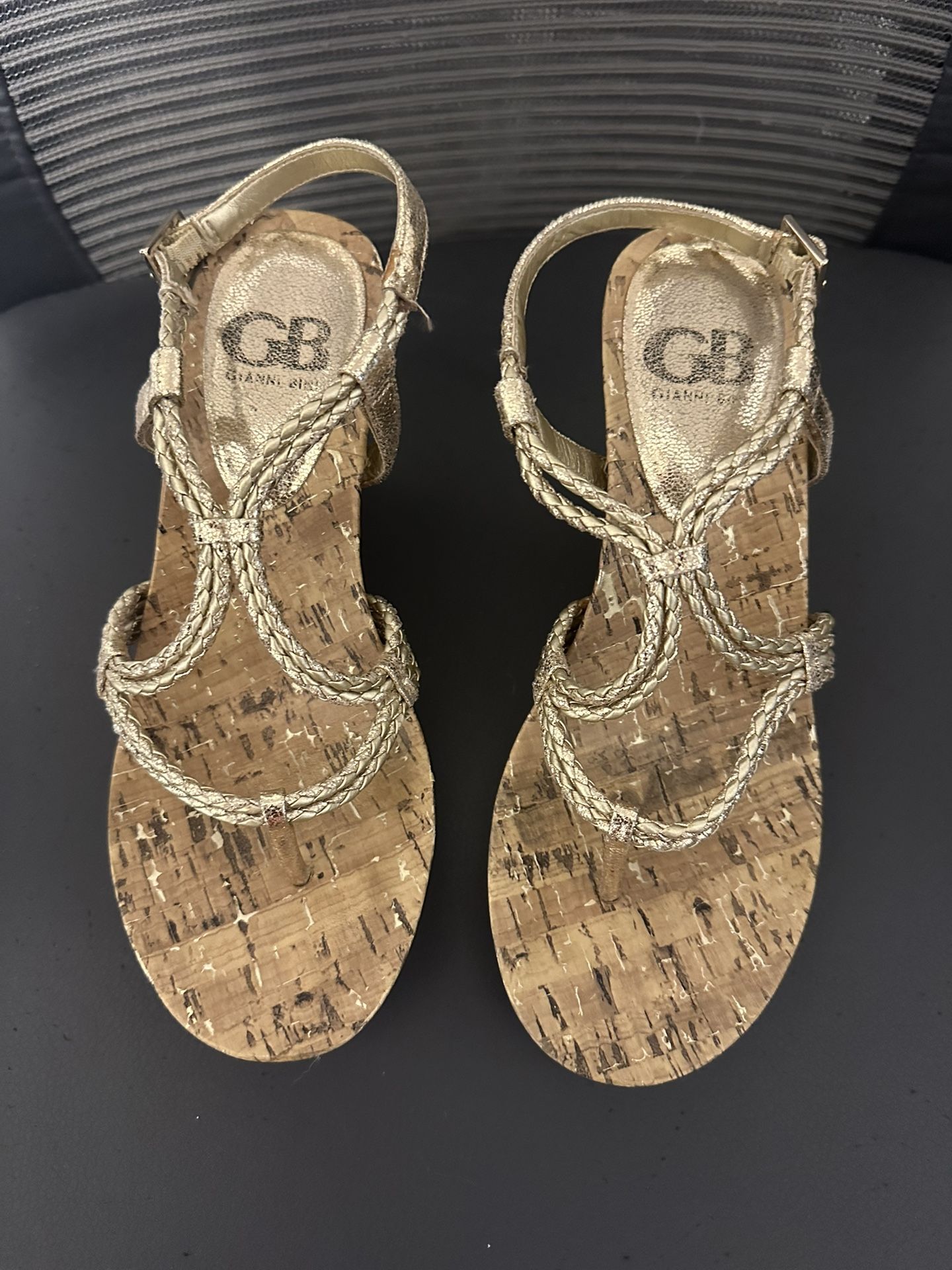 Gianni Bini Gold Wedges Size 6