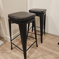 Black Bar Stools Set