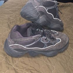 Adidas Yeezy 500 Utility Black 