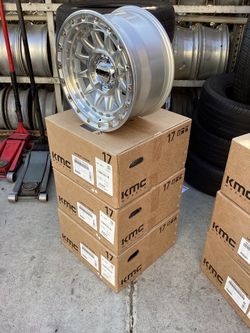 17x8.5 KMC WHEELS MACHINED6 lug TOYOTA CHEVY SILVERADO GMC