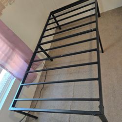 TWIN XL BED FRAME & MATTRESS