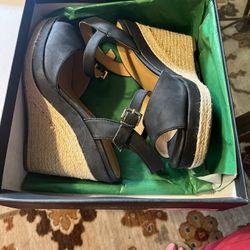 Tommy Hilfiger Black Heel 